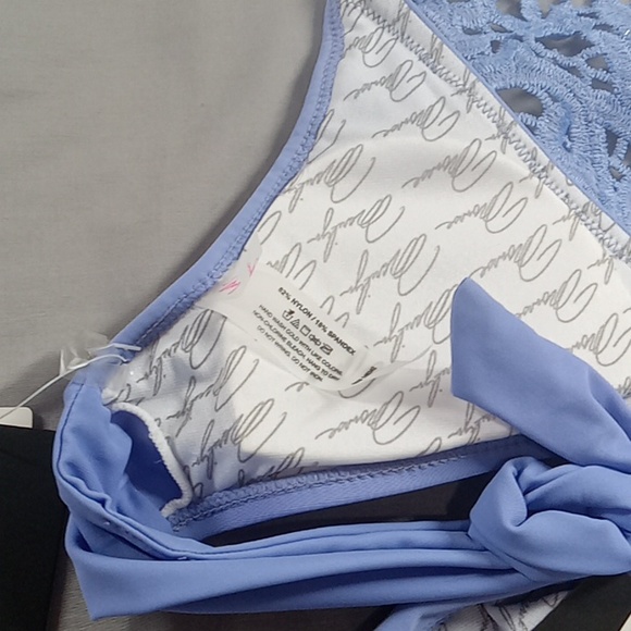 Bathing Suit Marilyn Monroe SMALL Swimwear TWO Piece BIKINI NEW PERIWINKLE - Picture 5 of 6